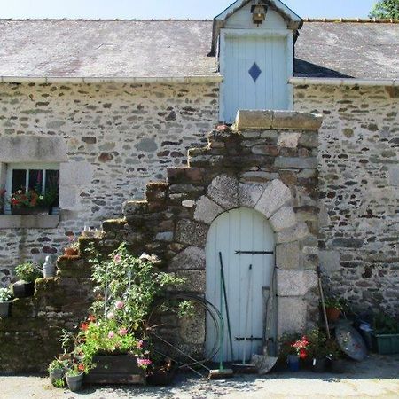 Le Petit Chateau Noyal-Pontivy 外观 照片