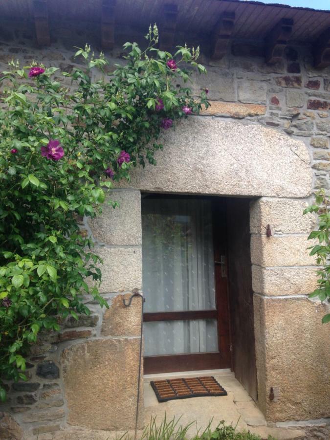 Le Petit Chateau Noyal-Pontivy 外观 照片