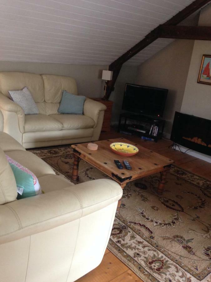Le Petit Chateau Noyal-Pontivy 外观 照片